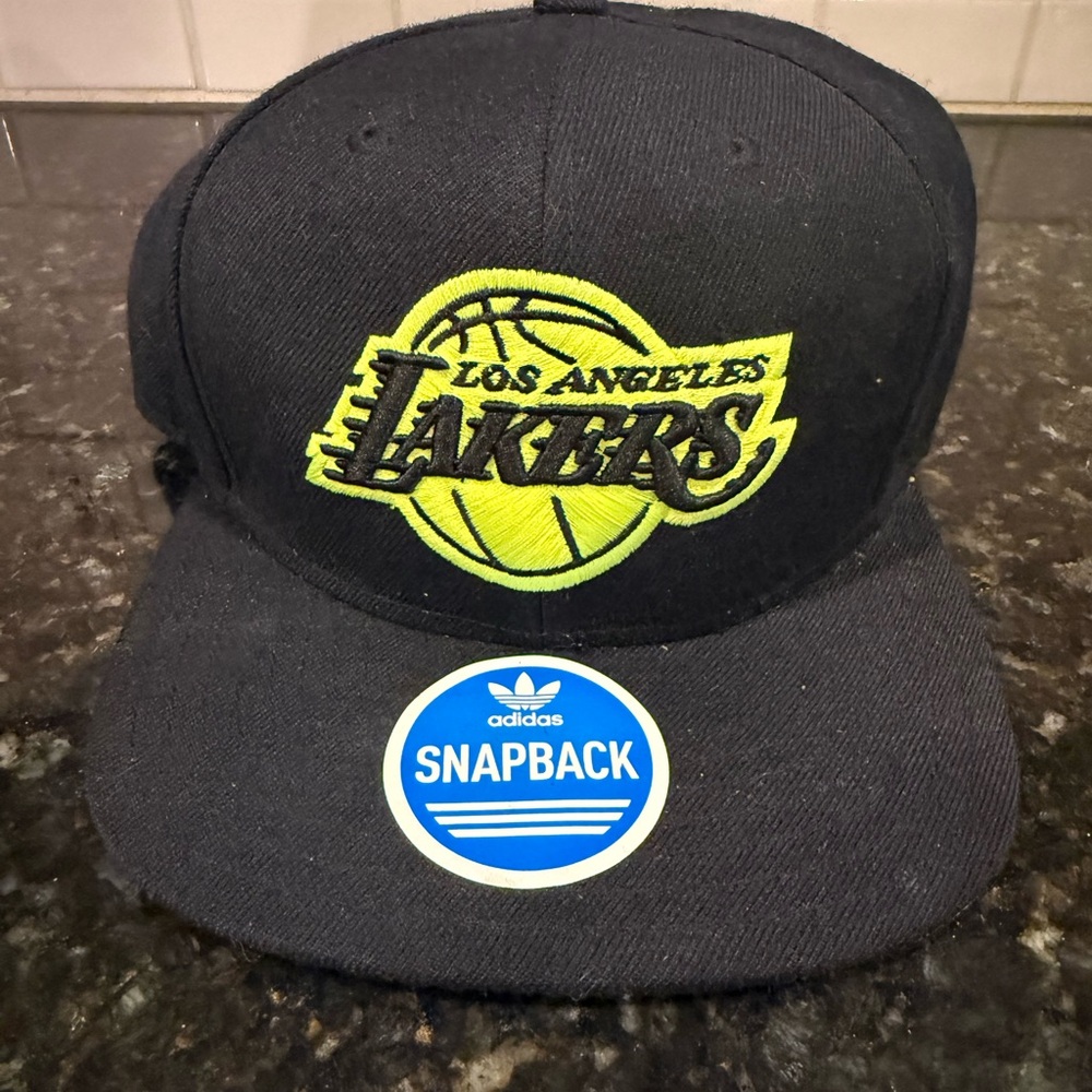 Adidas Black and Yellow Lakers Kids Snapback Hat